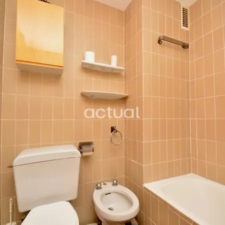 Athenea B3 Apartament