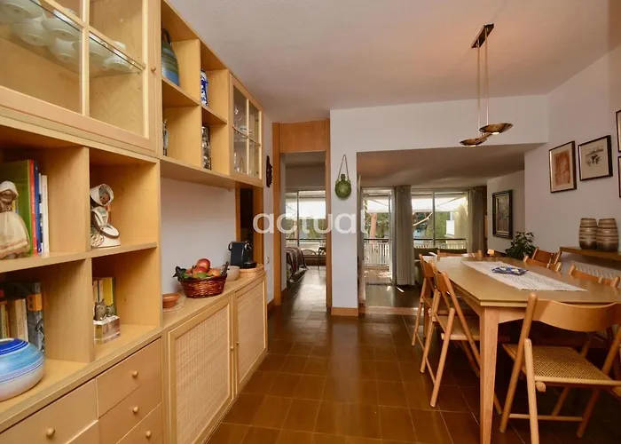 Athenea B3 Apartment