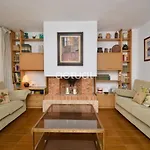 Apartment Athenea B3