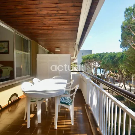 Διαμέρισμα Athenea B3 *