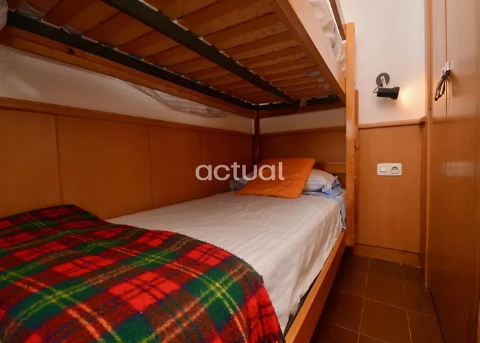 Διαμέρισμα Athenea B3 *